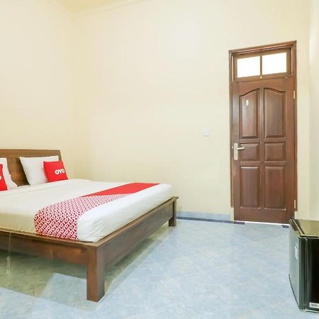 Oyo 1684 Marina Suite Apartment Bali Санур Экстерьер фото