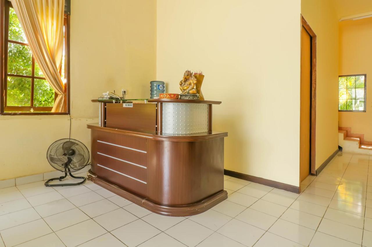 Oyo 1684 Marina Suite Apartment Bali Санур Экстерьер фото